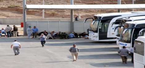 Hacı adaylarının rehin alındığı iddiası