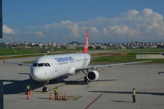 Batman'da bir ayda 59 bin kişi uçakla yolculuk yaptı