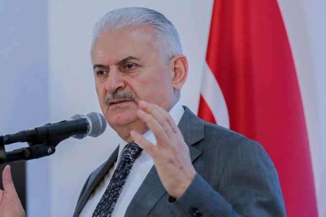 Başbakan Yıldırım: ABD ve Rusya sokak kabadayıları gibi kavga ediyorlar