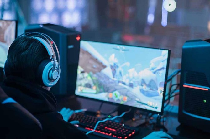 “Divê li wan peyamên sublîmînal ên di nava leystikan de dîqqet bê kirin”