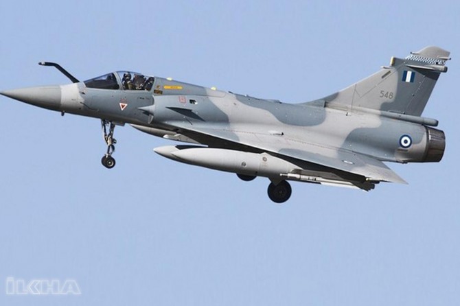 Greek war jet crashes in the Aegean