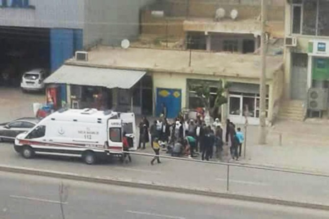 Otomobilin çarptığı çocuk yaralandı