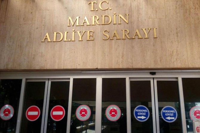 Mardin'deki yolsuzluk operasyonunda 8 tutuklama