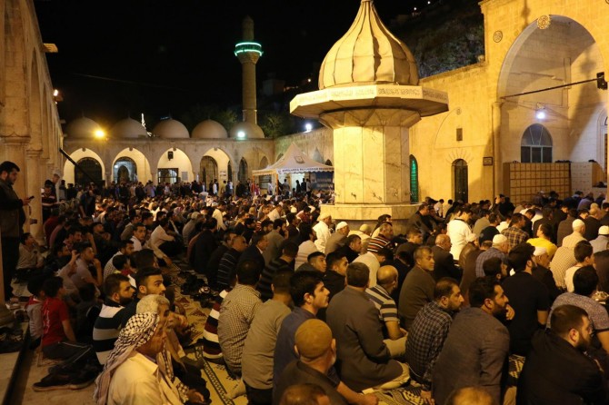 Miraç Kandili'nde camiler doldu taştı