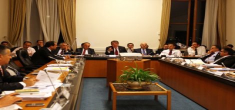 Büyükşehir tasarısı komisyondan geçti