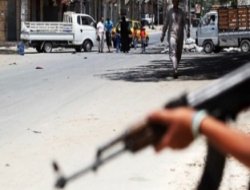 PYD, hayır derneğini mühürledi