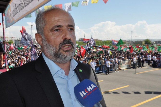 “Resulullah’a her zamankinden daha çok muhtacız”