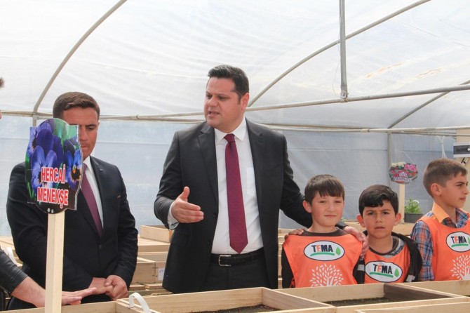 İpekyolu Belediyesinden sera açılışı