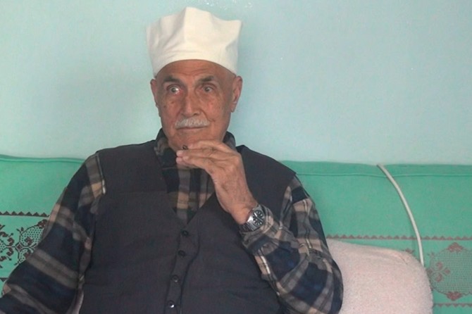 Unutulan nur talebelerinden Molla Mehmet Ali Üstad'la anılarını anlattı