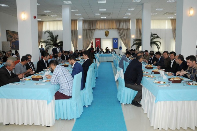 Batman Üniversitesi şehit aileleri, gazi ve yakınlarıyla buluştu