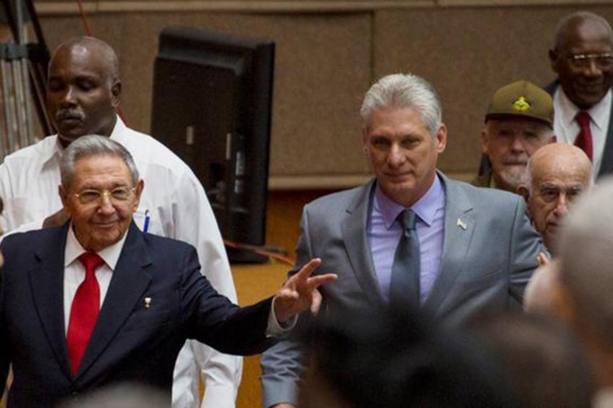 Küba’da Castro'lar dönemi sona erdi