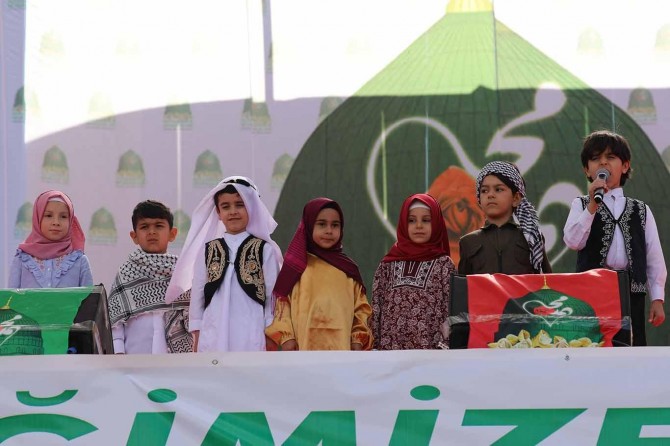 Di bernameya mewlûdê de “ji zarokên ummetê” peyamên watedar