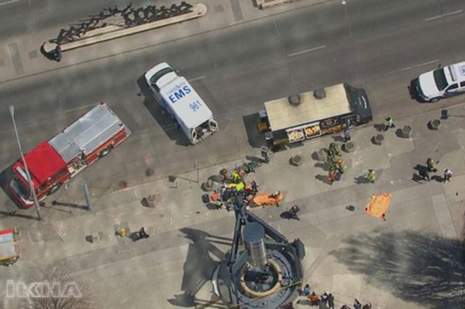 Van plowed into pedestrians in Canada: 10 dead, 15 injured