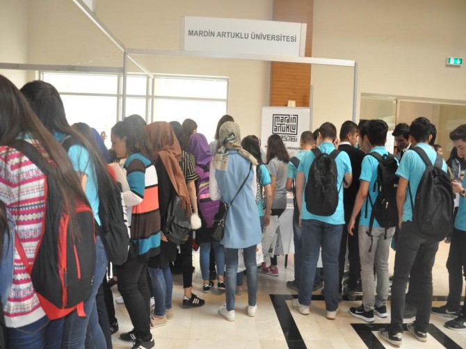 Mardin’de ‘Üniversite Tercih Günleri’ fuarı