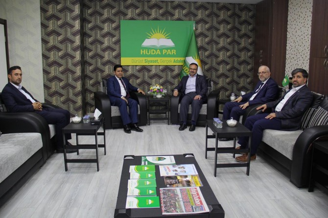 Saadet Partisi HÜDA PAR’dan cumhurbaşkanı adayları için destek istedi