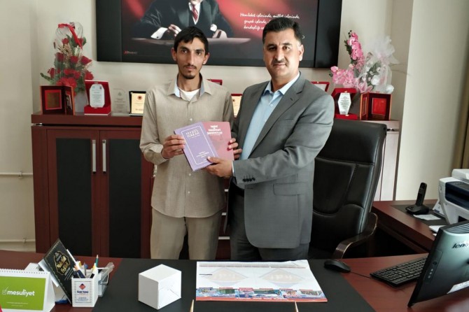 Ufka Yolculuk yarışmasının birincisi Suriyeli Eyman oldu