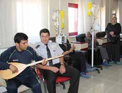 Müzik Eşliğinde Kemoterapi Tedavisi