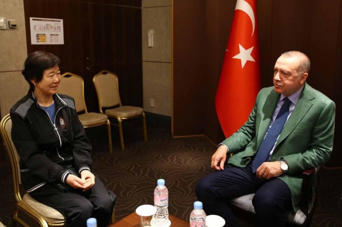 Cumhurbaşkanı Erdoğan "Ayla" filminin gerçek kahramanıyla görüştü