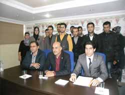 AK Parti Gençlerinden, 18 Yaşa Destek