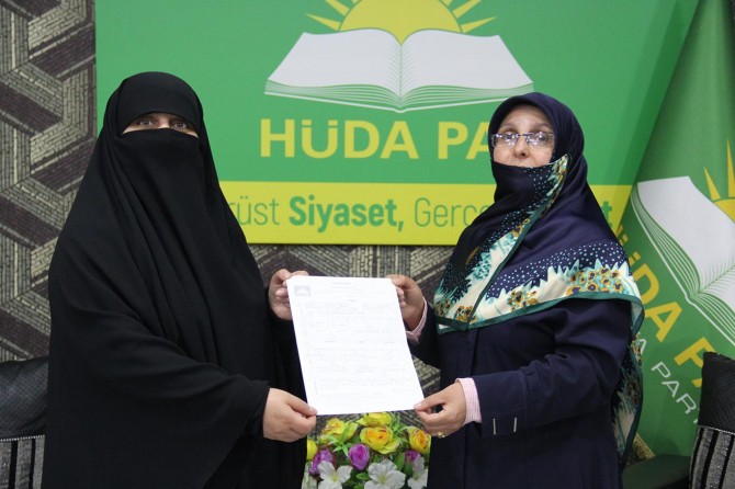 Diyarbakır'ın HÜDA PAR'dan ilk kadın milletvekili aday adayı belli oldu