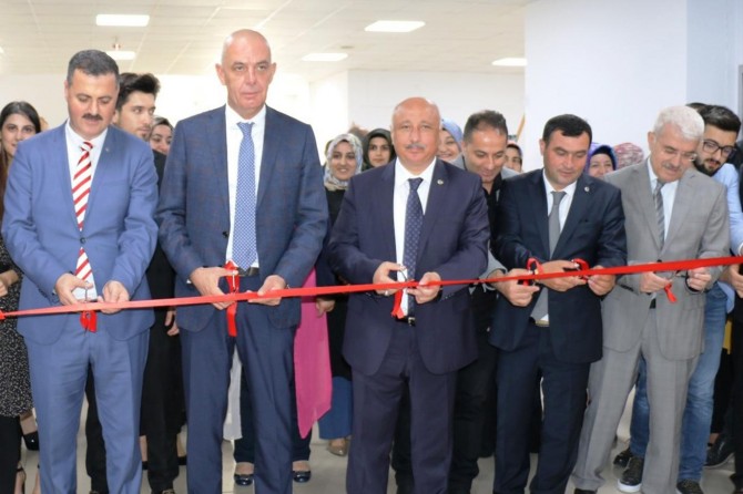 Bulut Ebru Sergisi büyük beğeni topladı