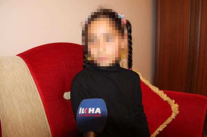 Diyarbakır Bağlar Kaynartepe Mahallesinde 8 yaşındaki kız çocuğunu kaçırmak istediler video