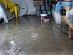 Siverek'te Yüzlerce Evi Su Bastı