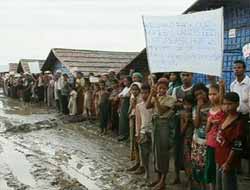 Myanmar'da Çatışmalar Devam Ediyor