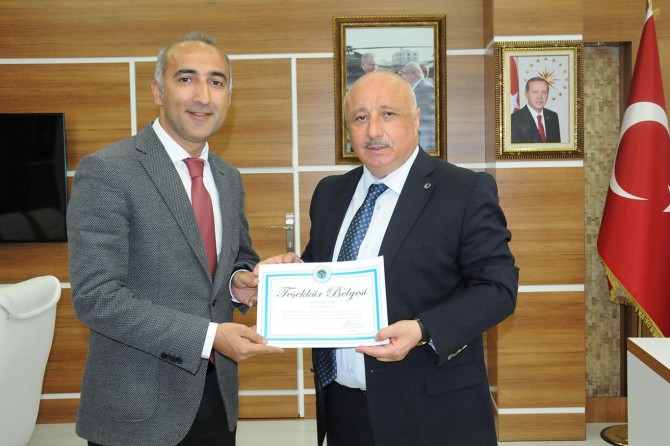 “Batman’ın Kentleşme Süreci” başlıklı çalışmay ödül kazandırdı