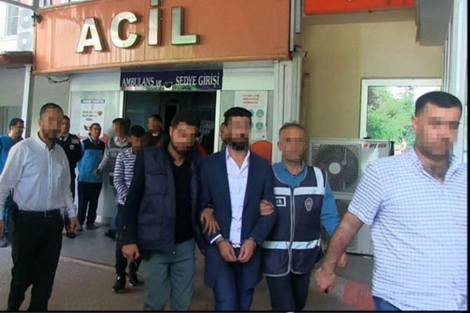 Gazeteciye silahlı saldırıya 4 tutuklama