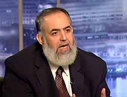 Hazım Ebu İsmail: "Başsavcı Mübarek'in En Sadık Adamlarındandır"