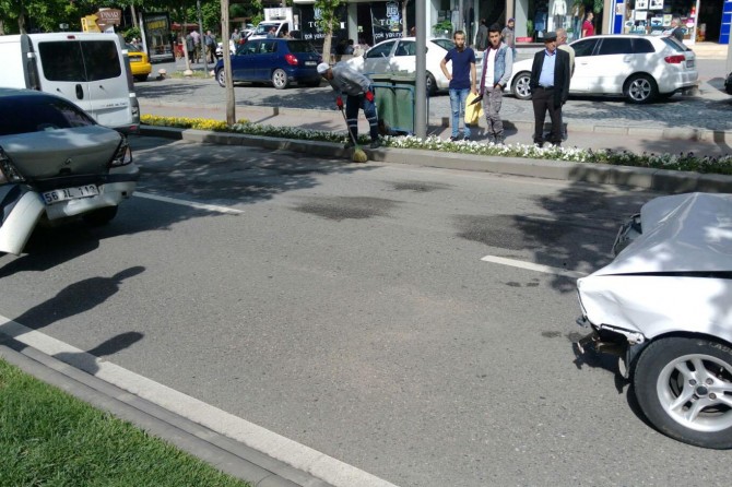 Batman’da maddi hasarlı trafik kazası