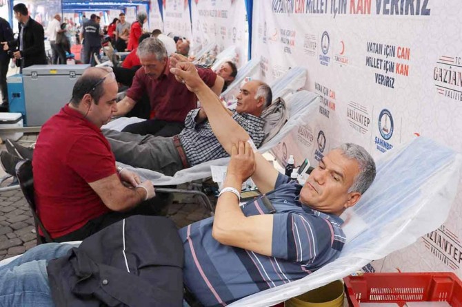 "Kan bağışında daha duyarlı olmalıyız"