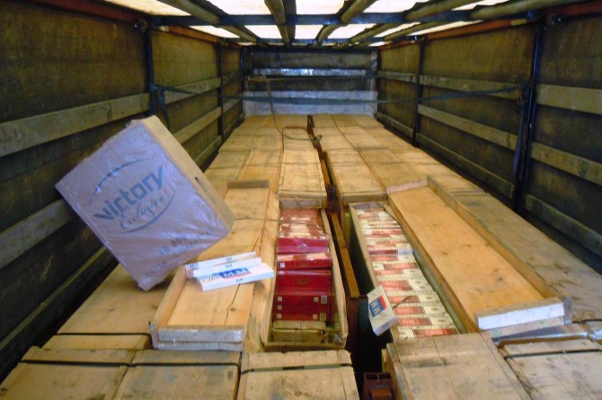 30 bin paket kaçak sigara ele geçirildi