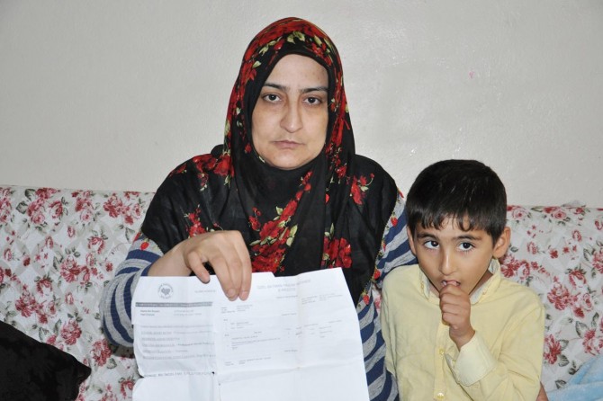 ​Evde bakım maaşını alamayan aile yetkililere seslendi