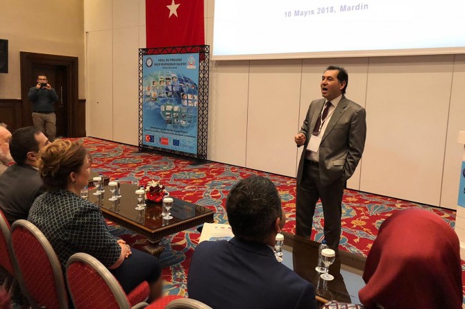 "Okuryazarlık eğitimi daha erkene alınmalı"