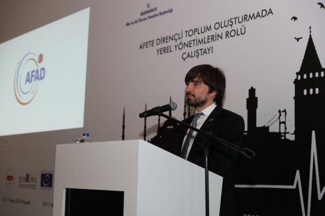 "Yerel yönetimler afetlerde temel aktör"