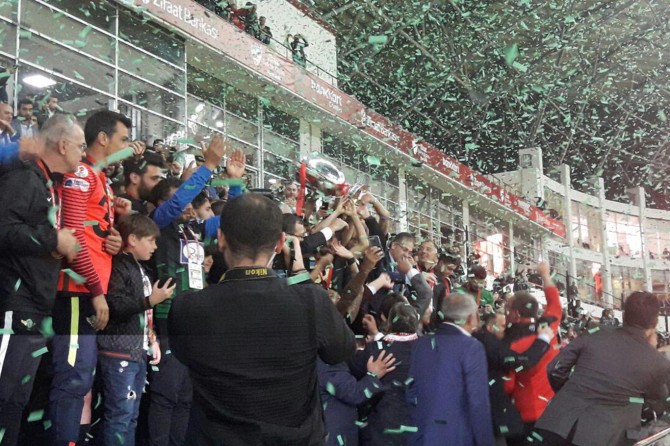 Ziraat Türkiye Kupası'nda şampiyon Akhisarspor