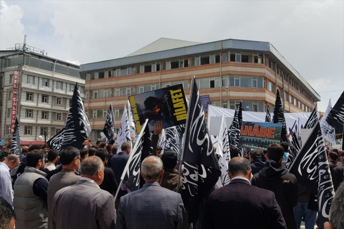 ABD'nin Kudüs kararı ve Fransa'nın hadsiz bildirisi Van'da telin edildi