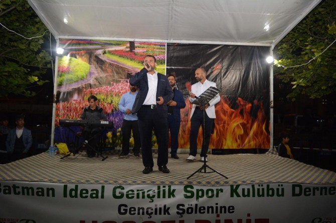 "Dünya Müslüman Gençlik Haftası" etkinliklerine yoğun ilgi