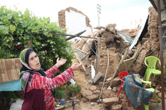 “Ger em ne li tazîyê bana em ê di bin malê de mabana”