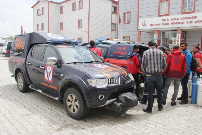 UMKE ekibi Afrin'e uğurlandı