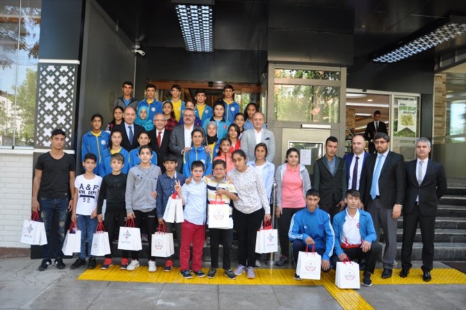 “Bir ülkede eğitim iyiyse o ülke iyi yoldadır”