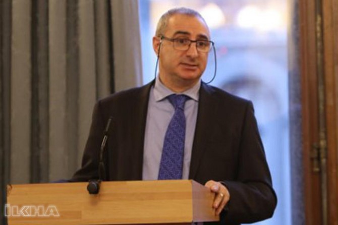 Ambassador of the occupying zionist sent to Tel Aviv