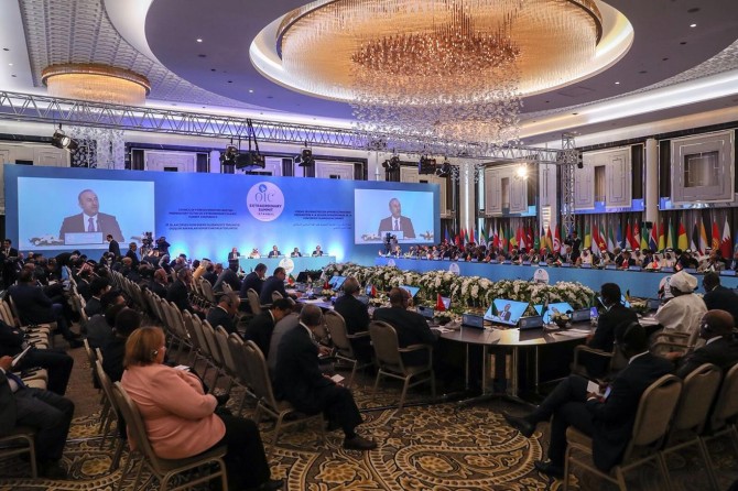 "Kutsal şehrin tarihi statüsünün değiştirilmesine izin vermeyeceğimizi haykıracağız"