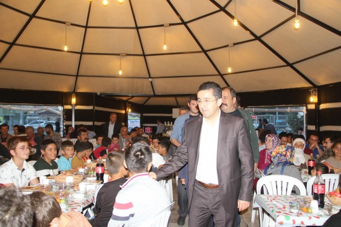 Midyat'ta iftar çadırları kuruldu