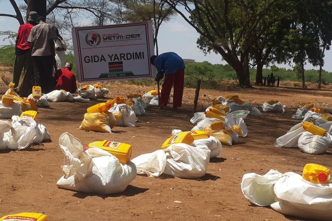 Avrupa Yetim-Der'den binlerce Afrikalıya yardım eli