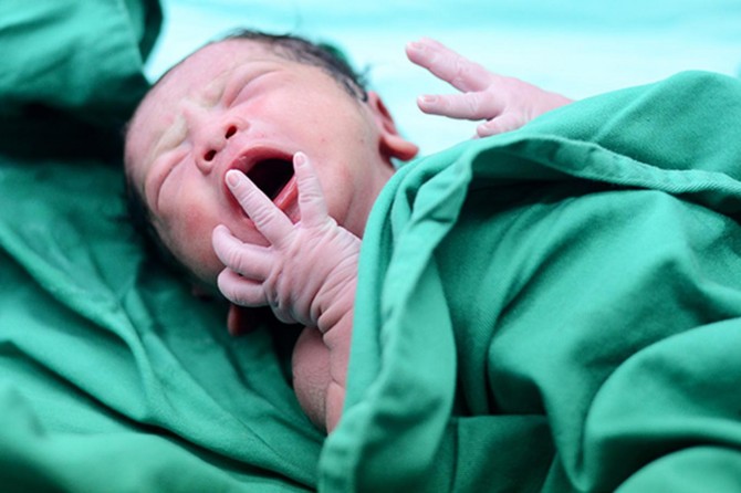 Yaş ilerledikçe gebelik elde edilmesi güçleşiyor