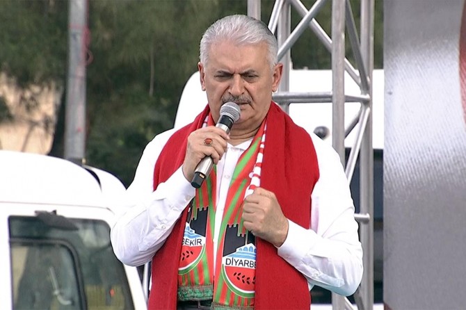 Başbakan Yıldırım Diyarbakır'da Kudüs mitinginde konuştu