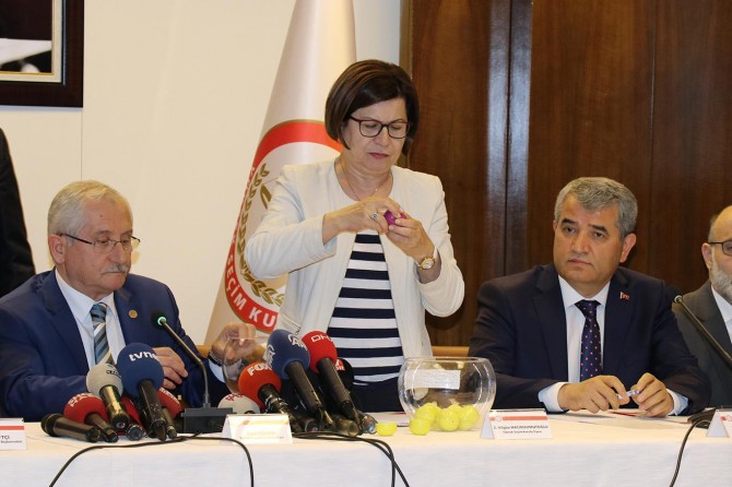 Cihên partîyan ên di pusulayê de diyar bûn